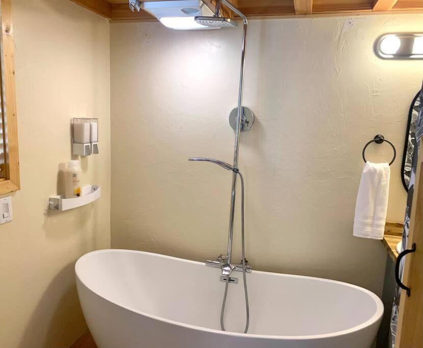 Sunshine Tiny Home Near Downtown Slo San Luis Obispo Exterior photo