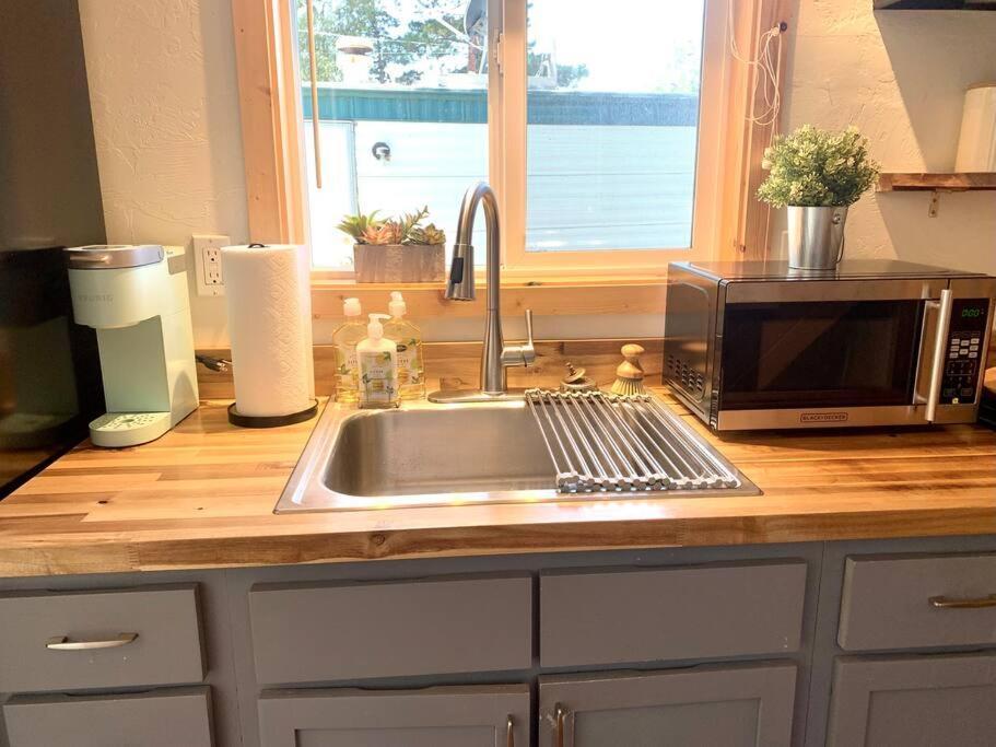 Sunshine Tiny Home Near Downtown Slo San Luis Obispo Exterior photo