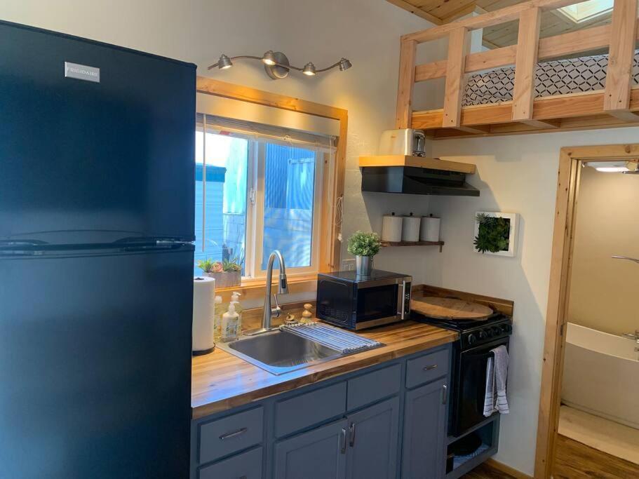 Sunshine Tiny Home Near Downtown Slo San Luis Obispo Exterior photo